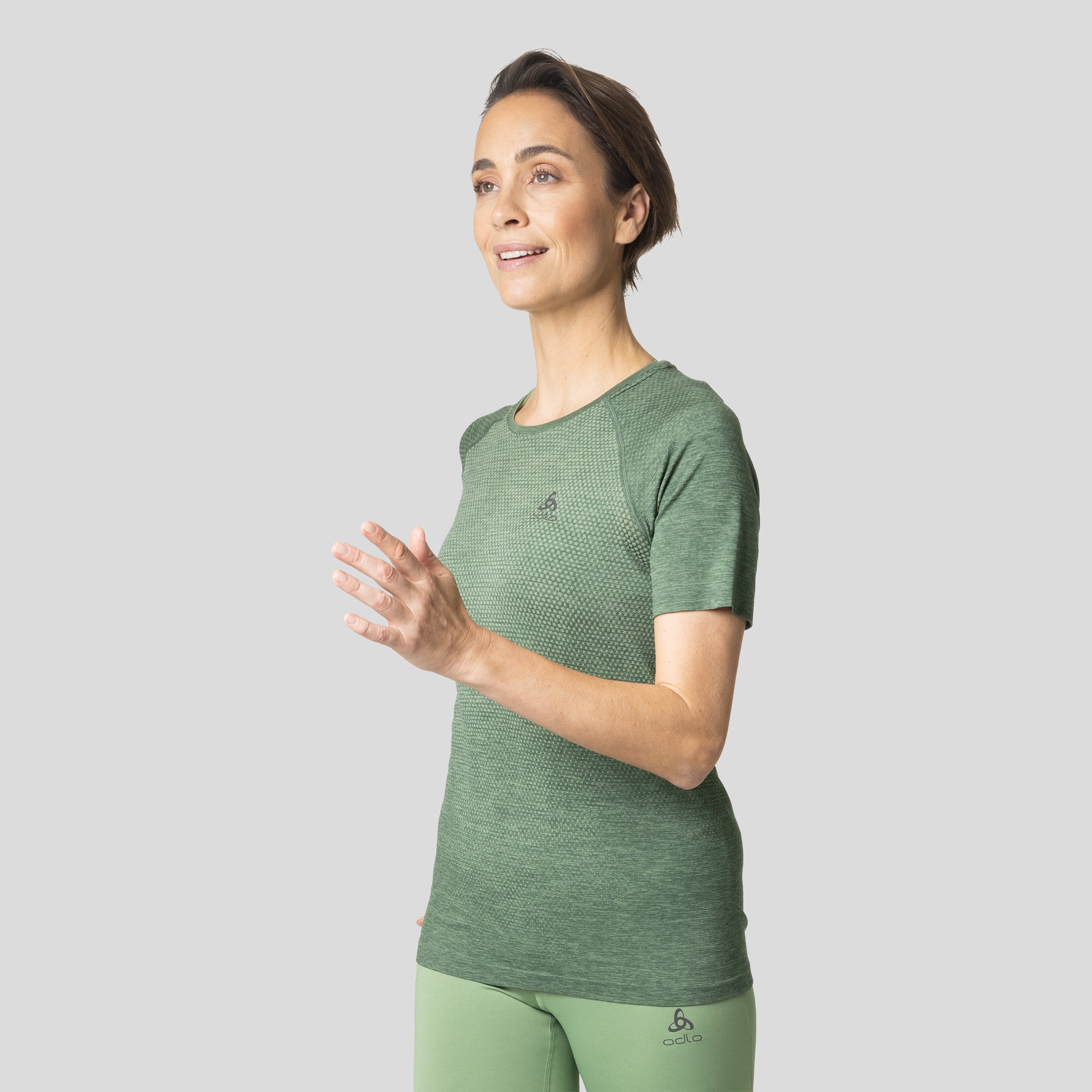 ODLO Essentials Seamless Laufshirt für Damen, M, grün
