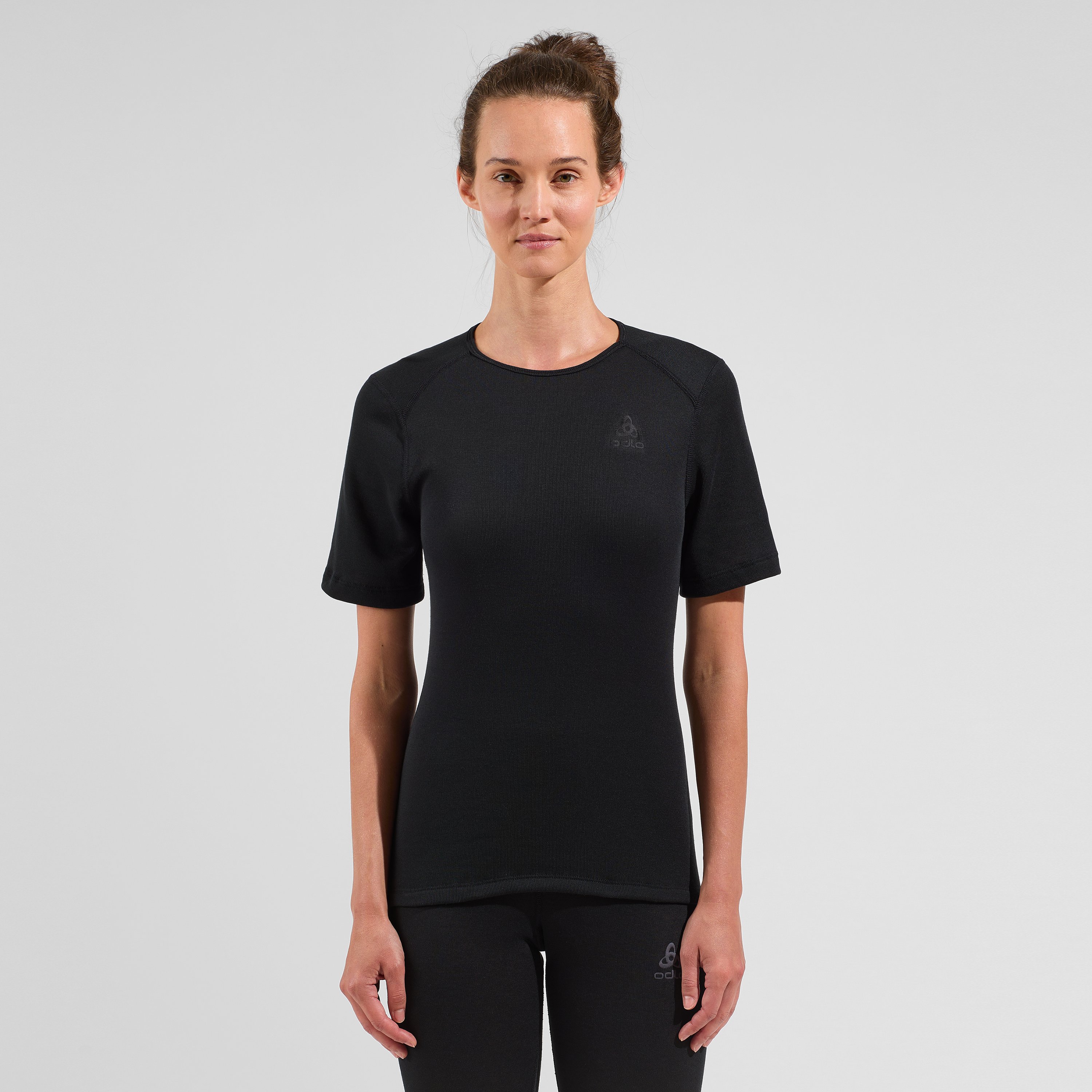 ODLO Active Warm Base Layer T-Shirt für Damen, M, schwarz