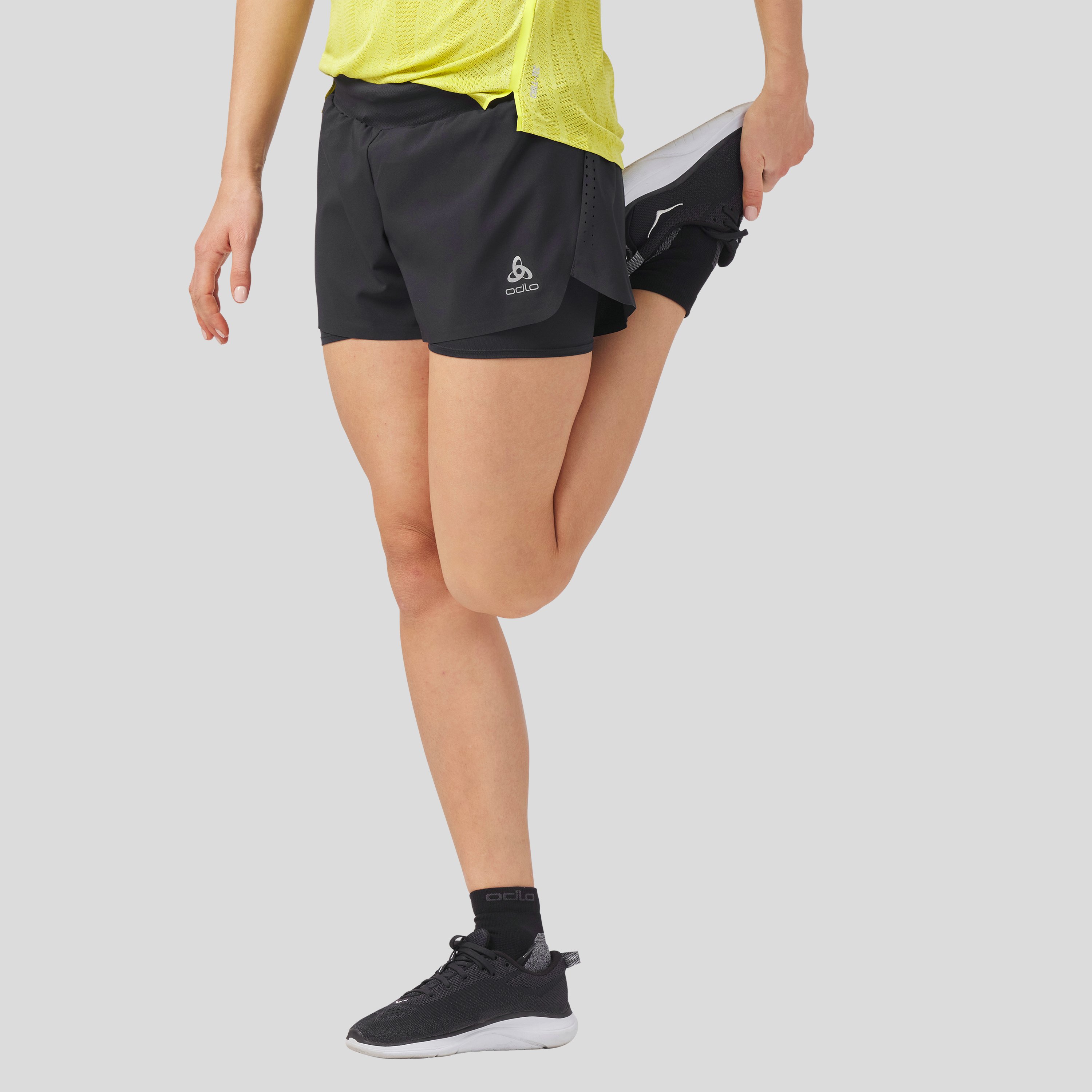 ODLO Zeroweight 2-in-1 Shorts für Damen, XL, schwarz